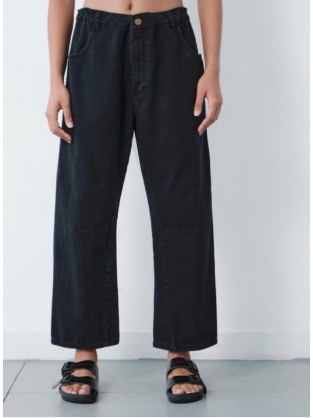ROUCHA Diane Pleated Washed Black Jeans